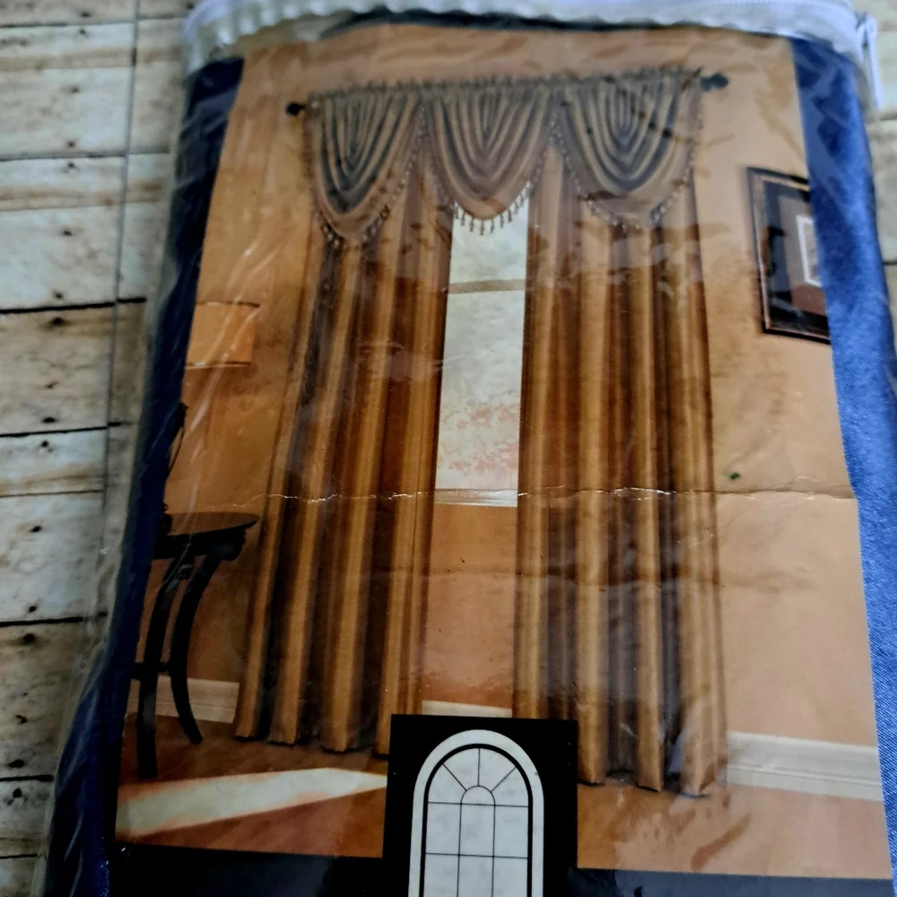 2 Fortune One Waterfall Valance Slate/Blue 36in W ×26 in L